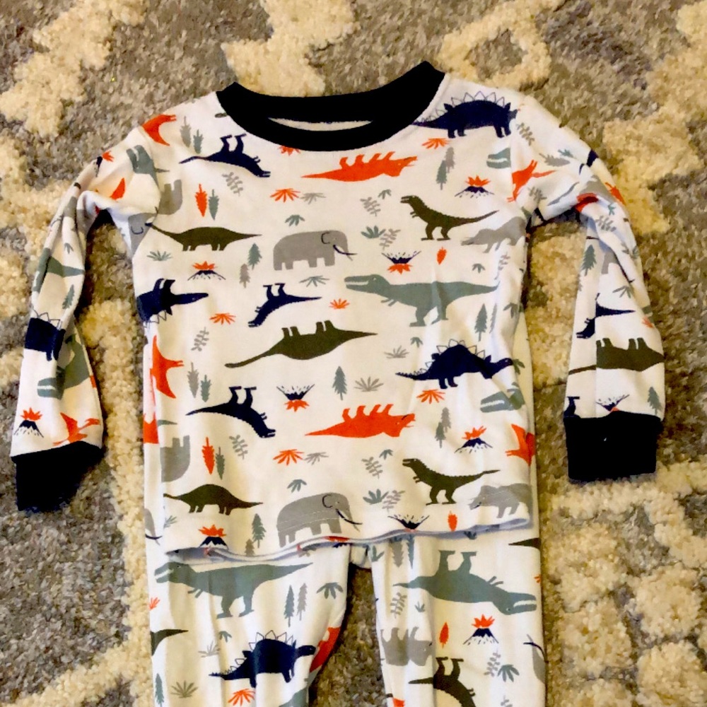 Carters 24 month pajamas